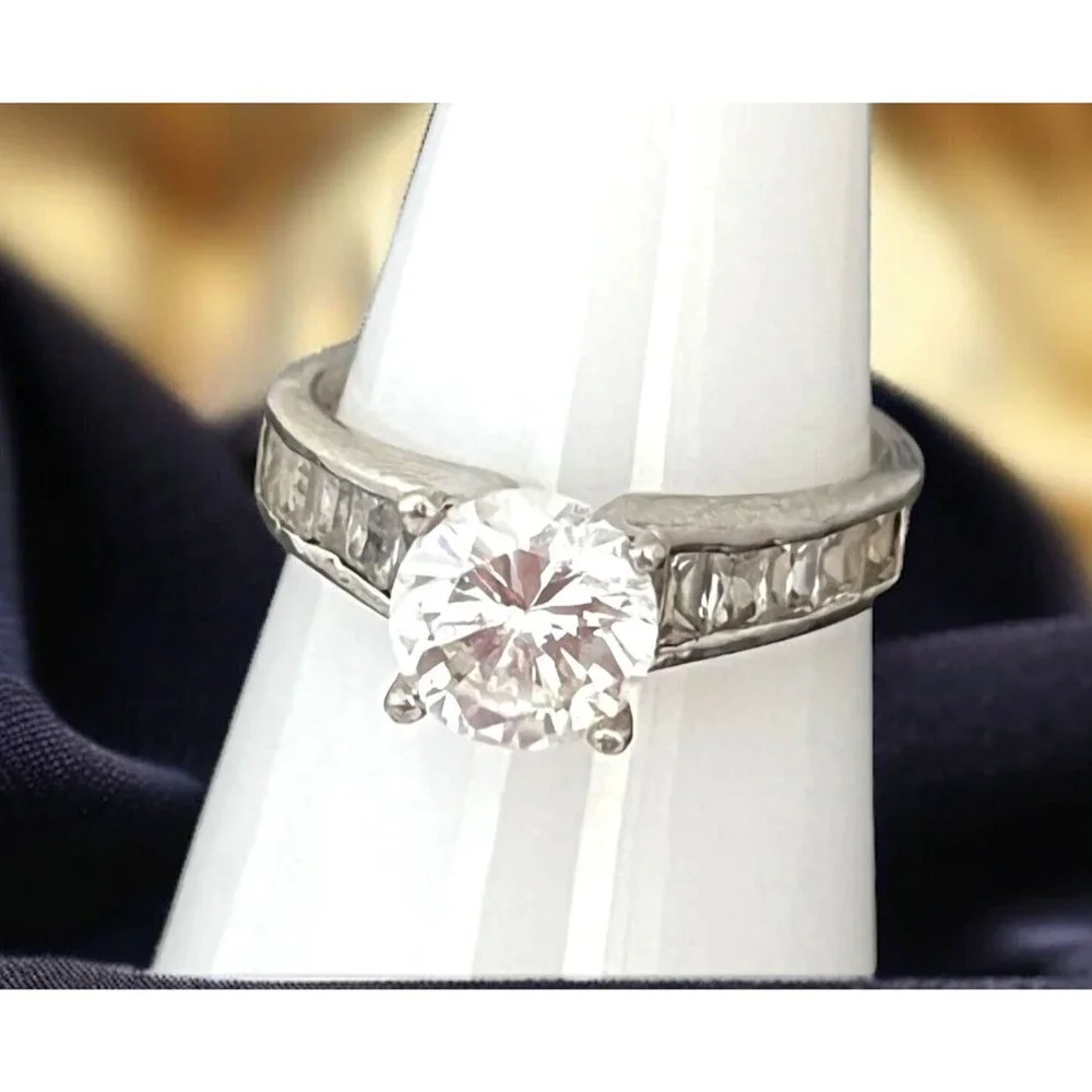 Sterling Silver 925 CZ Engagement Style Ring Princess Cut Size 7 - 1E